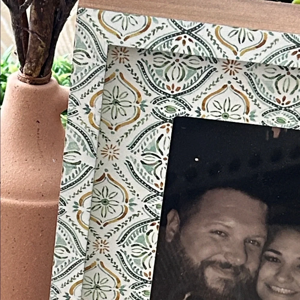 NEW! Shabby Chic Bohemian Medallion Sage Green & Creamy White Wooden Photo Frame